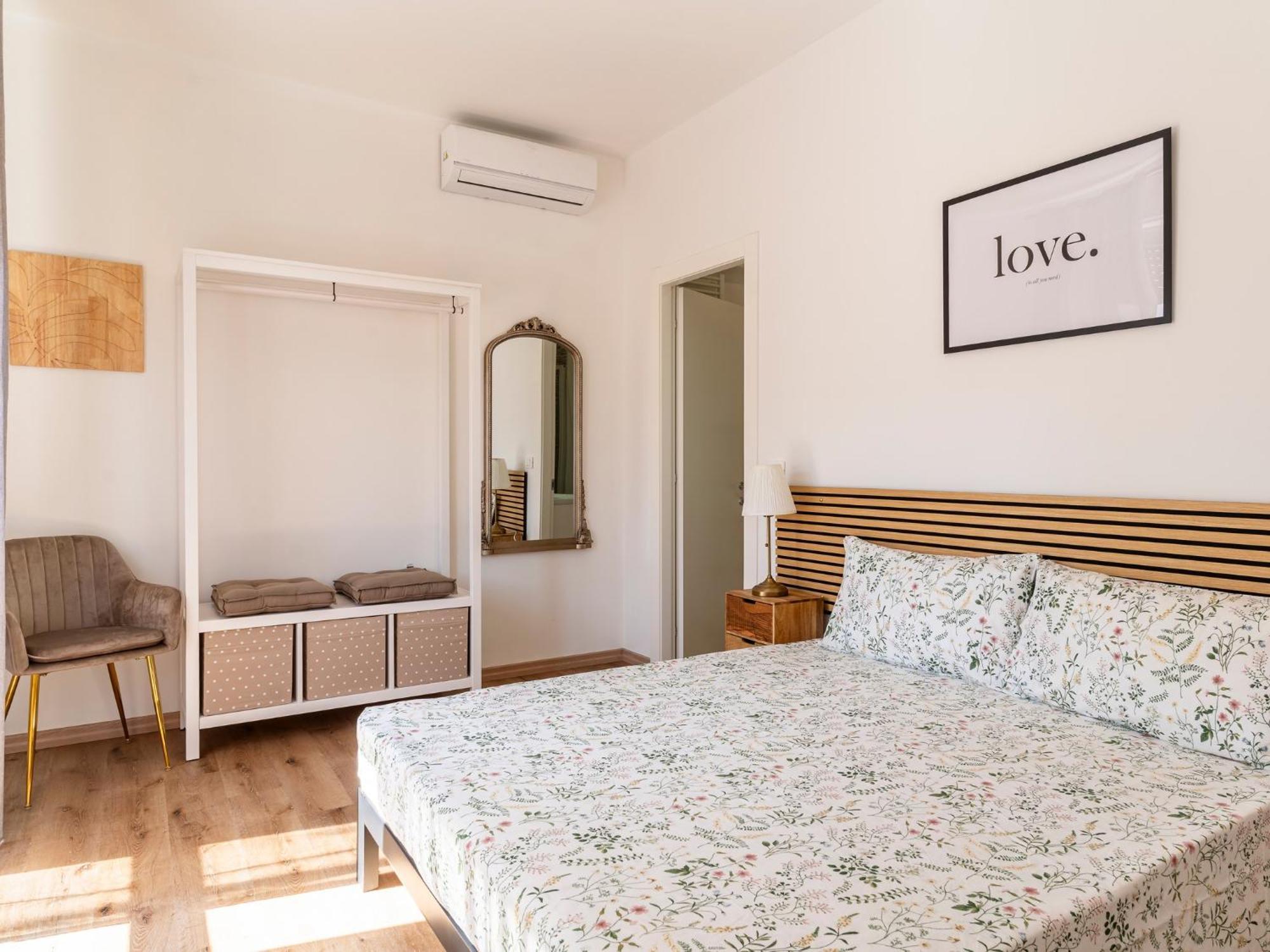 Livorno Central And Modern 2 Apts & 1 Room! Dış mekan fotoğraf