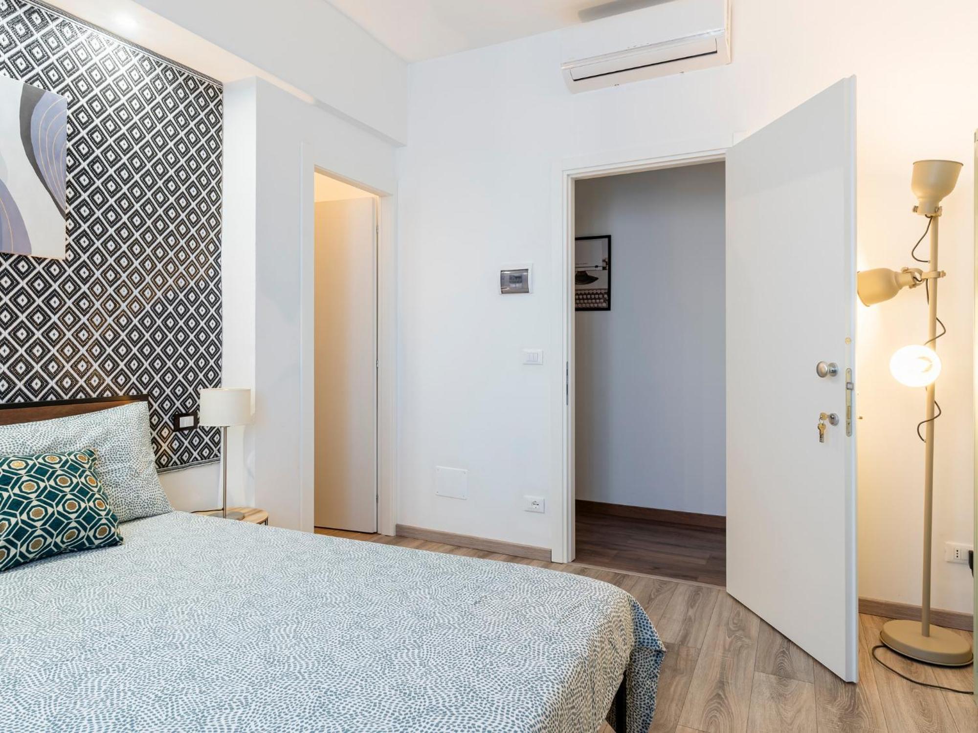 Livorno Central And Modern 2 Apts & 1 Room! Dış mekan fotoğraf